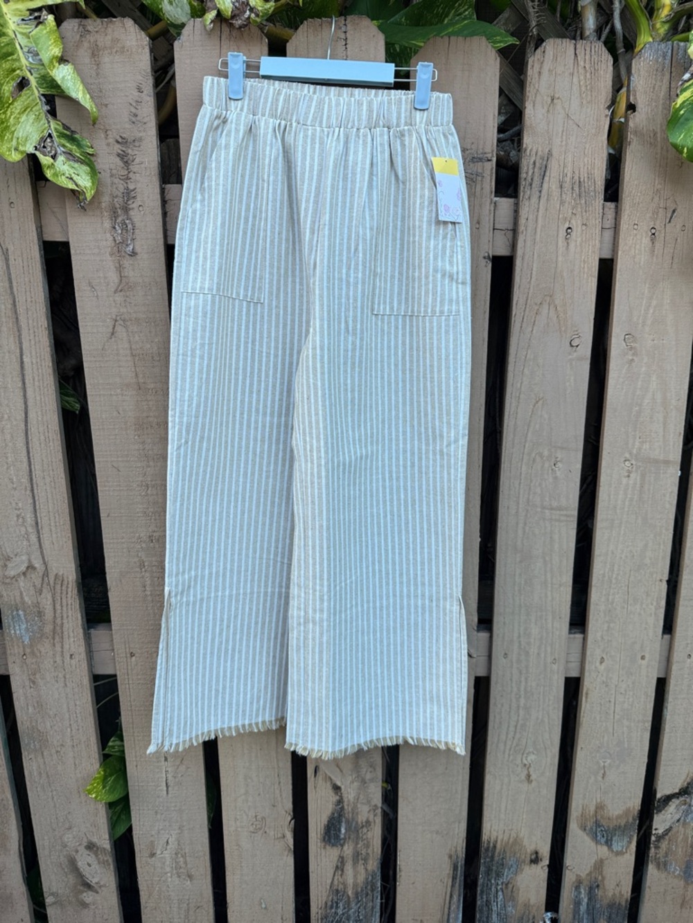 Women's Cream & White Striped Wide-Leg Pull-On Trousers